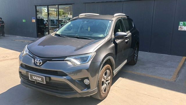 Toyota • RAV4