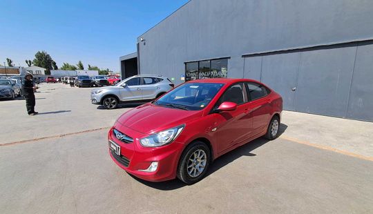 Hyundai • Accent