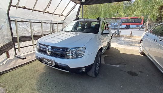 Renault • Duster