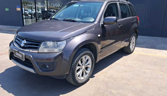 Suzuki • GrandNomade