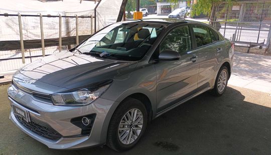 Kia • RIO 4