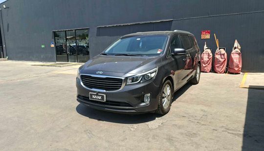 Kia • Grand Carnival