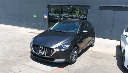 Mazda • Mazda 2