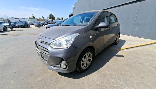 Hyundai • Grand i10