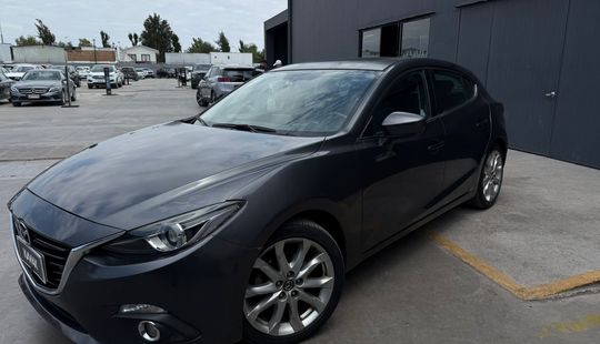 Mazda • Mazda 3