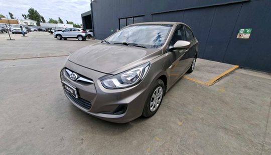 Hyundai • Accent