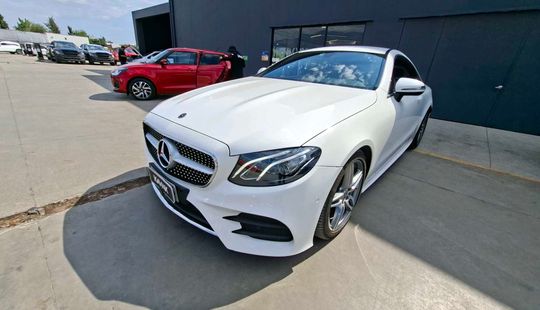 Mercedes Benz • Clase E