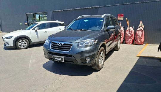 Hyundai • Santa Fe