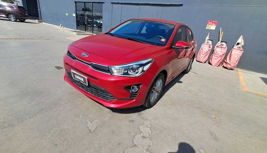 Kia • RIO 4
