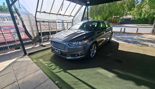 Ford • Fusion