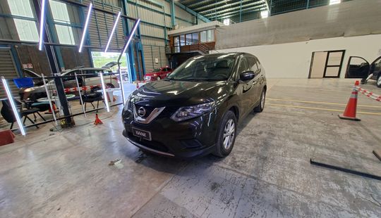 Nissan • X-Trail