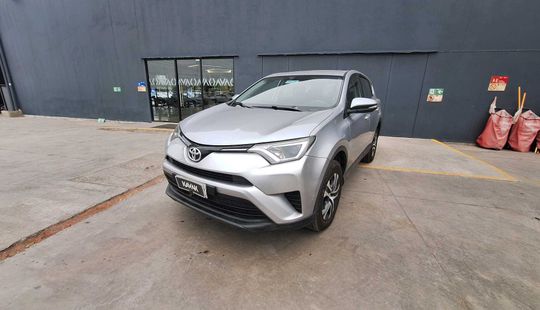 Toyota • RAV4