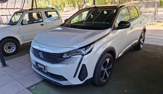 Peugeot • 3008