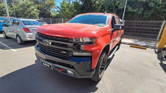 Chevrolet • Silverado