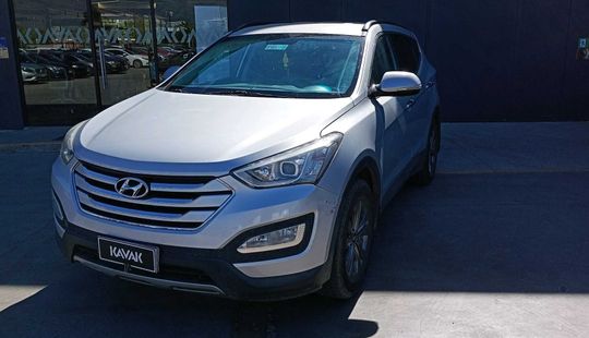 Hyundai • Santa Fe