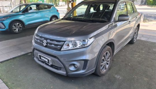 Suzuki • Vitara