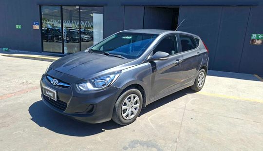 Hyundai • Accent