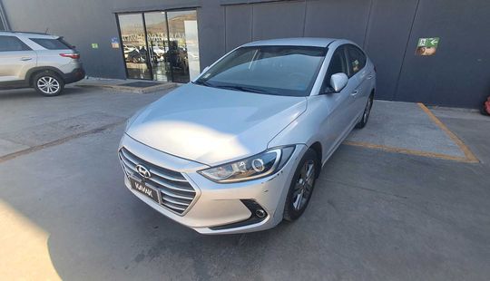 Hyundai • Elantra