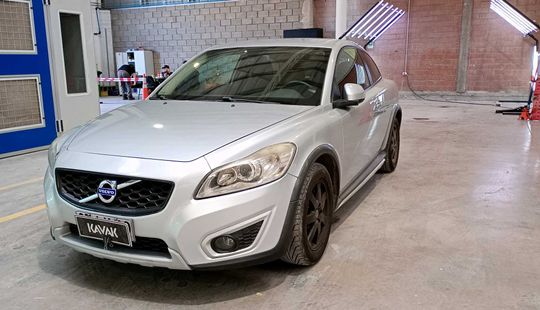 Volvo • C30
