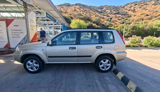 Nissan • X-Trail