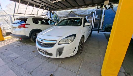 Opel • Insignia