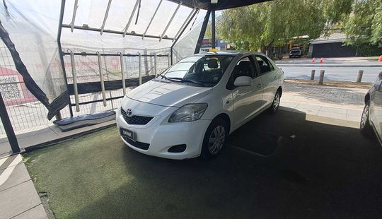 Toyota • Yaris