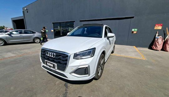 Audi • Q2