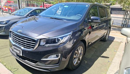Kia • Grand Carnival