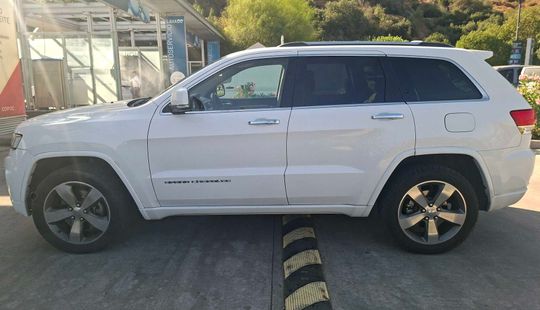 Jeep • Grand Cherokee