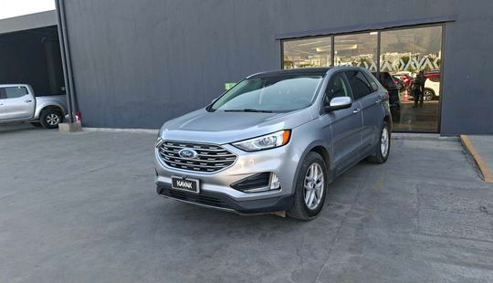 Ford • Edge