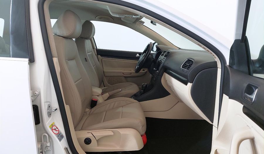 Volkswagen Jetta I VARIANT Wagon 2012