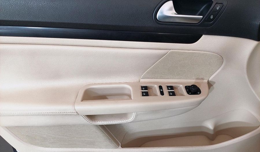 Volkswagen Jetta I VARIANT Wagon 2012
