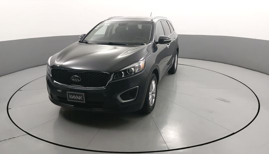 Kia • Sorento