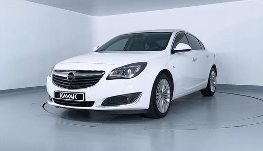 Opel Insignia 1.6 DIZEL AT6 COSMO 2015