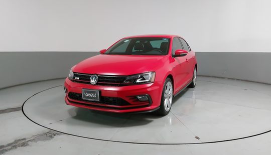 Volkswagen • Jetta