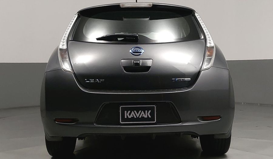 Nissan Leaf 30KW ELECTRICO Hatchback 2017