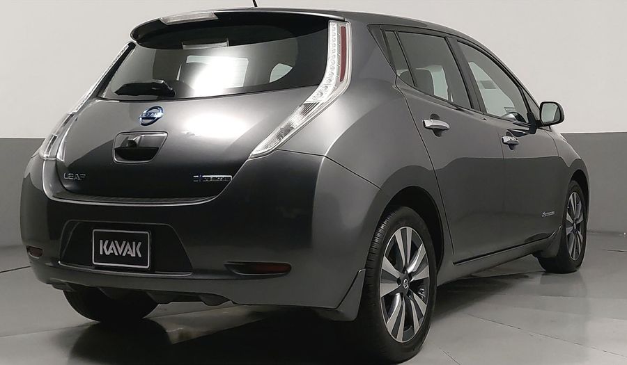 Nissan Leaf 30KW ELECTRICO Hatchback 2017