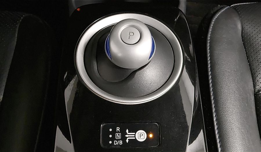 Nissan Leaf 30KW ELECTRICO Hatchback 2017
