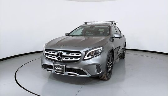 Mercedes Benz Clase GLA 1.6 GLA 200 SPORT DCT-2018