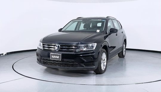 Volkswagen Tiguan 1.4 TRENDLINE PLUS DCT-2018
