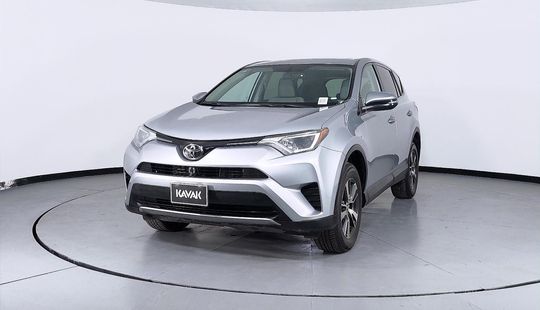 Toyota • RAV4