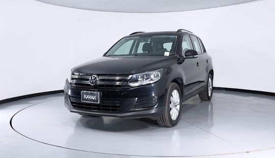 Volkswagen Tiguan Sport & Style-2015