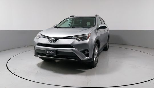 Toyota • RAV4