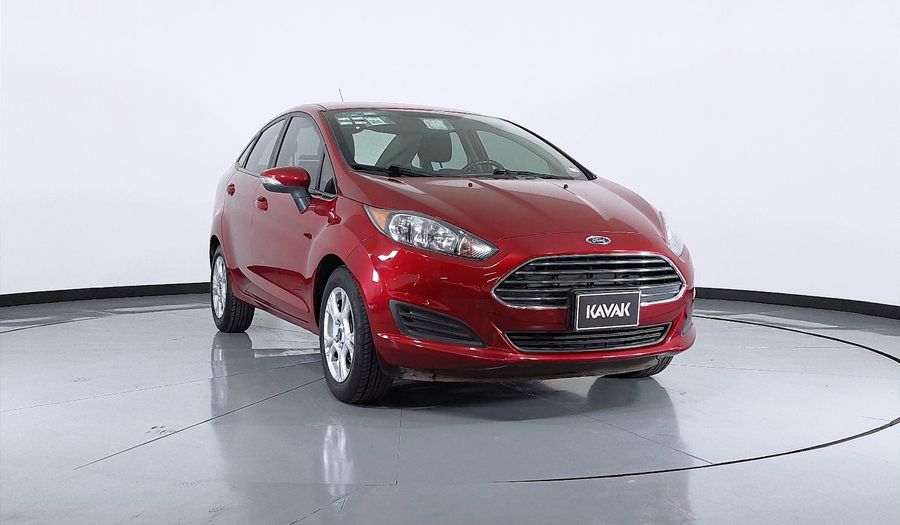 Ford Fiesta 1.6 SE MT Sedan 2016