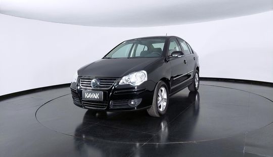 Volkswagen Polo Sedan MI COMFORTLINE-2011