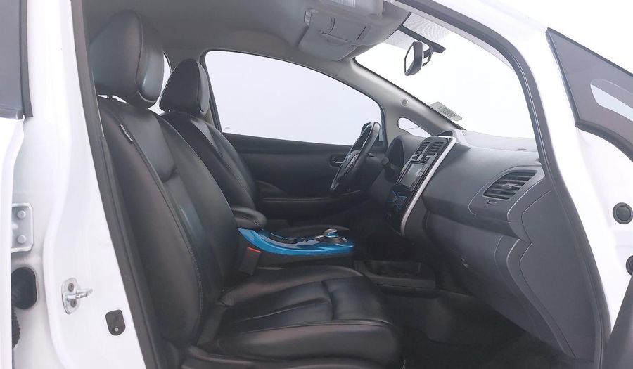 Nissan Leaf 24 KW ELECTRICO Hatchback 2017