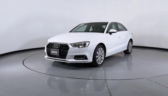 Audi A3 Select Sedan-2018
