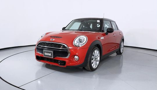 Mini • Cooper S