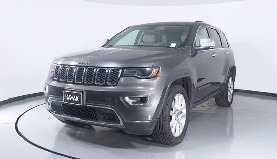 Jeep • Grand Cherokee