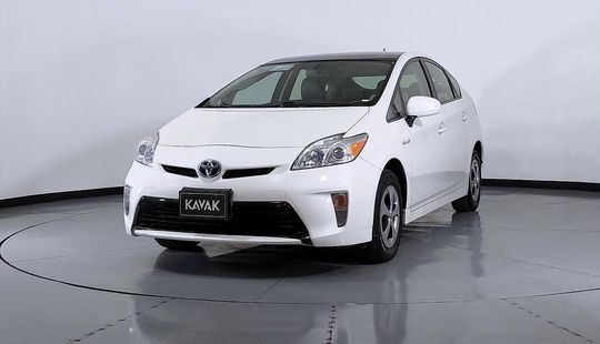 Toyota Prius Premium Hatchback-2015